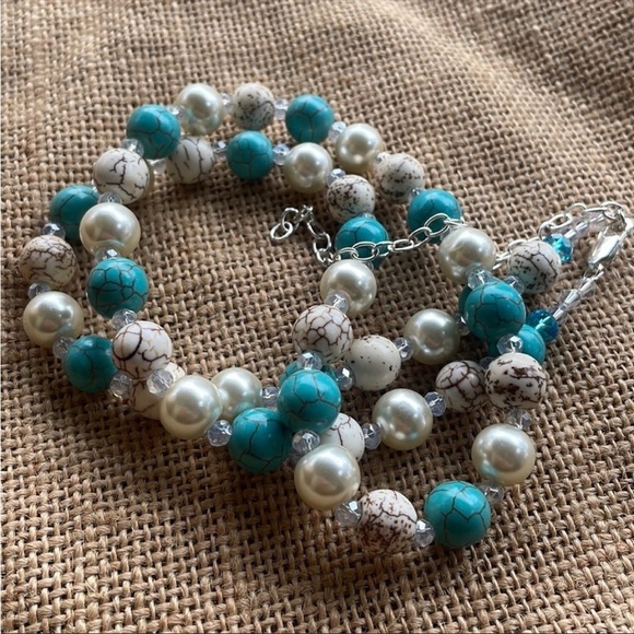 Turquoise necklace Adjustable with crystals extender New - Picture 1 of 8